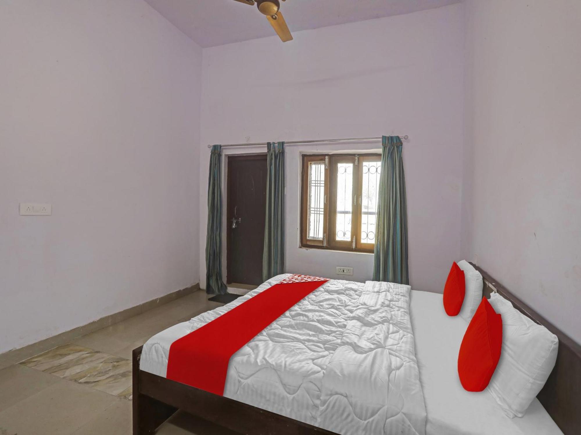 Super Hotel O Easy Stay Inn Лакхнау Экстерьер фото