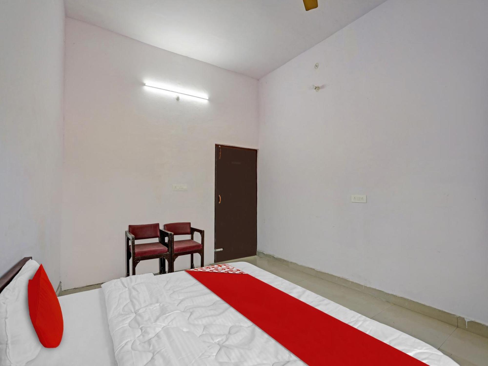 Super Hotel O Easy Stay Inn Лакхнау Экстерьер фото